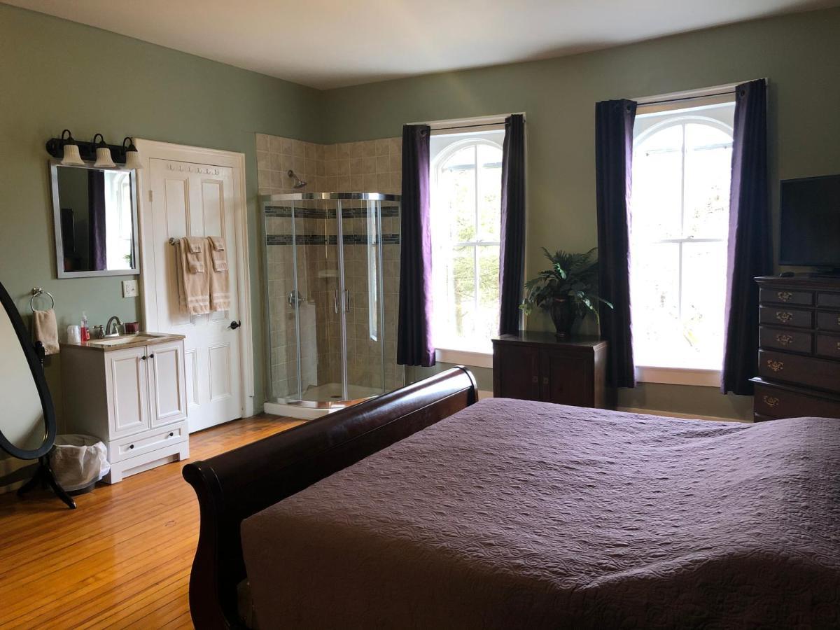 Cook Mansion Bed & Breakfast Montour Falls Dış mekan fotoğraf
