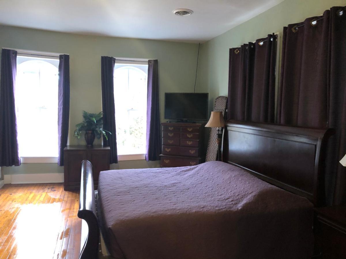 Cook Mansion Bed & Breakfast Montour Falls Dış mekan fotoğraf